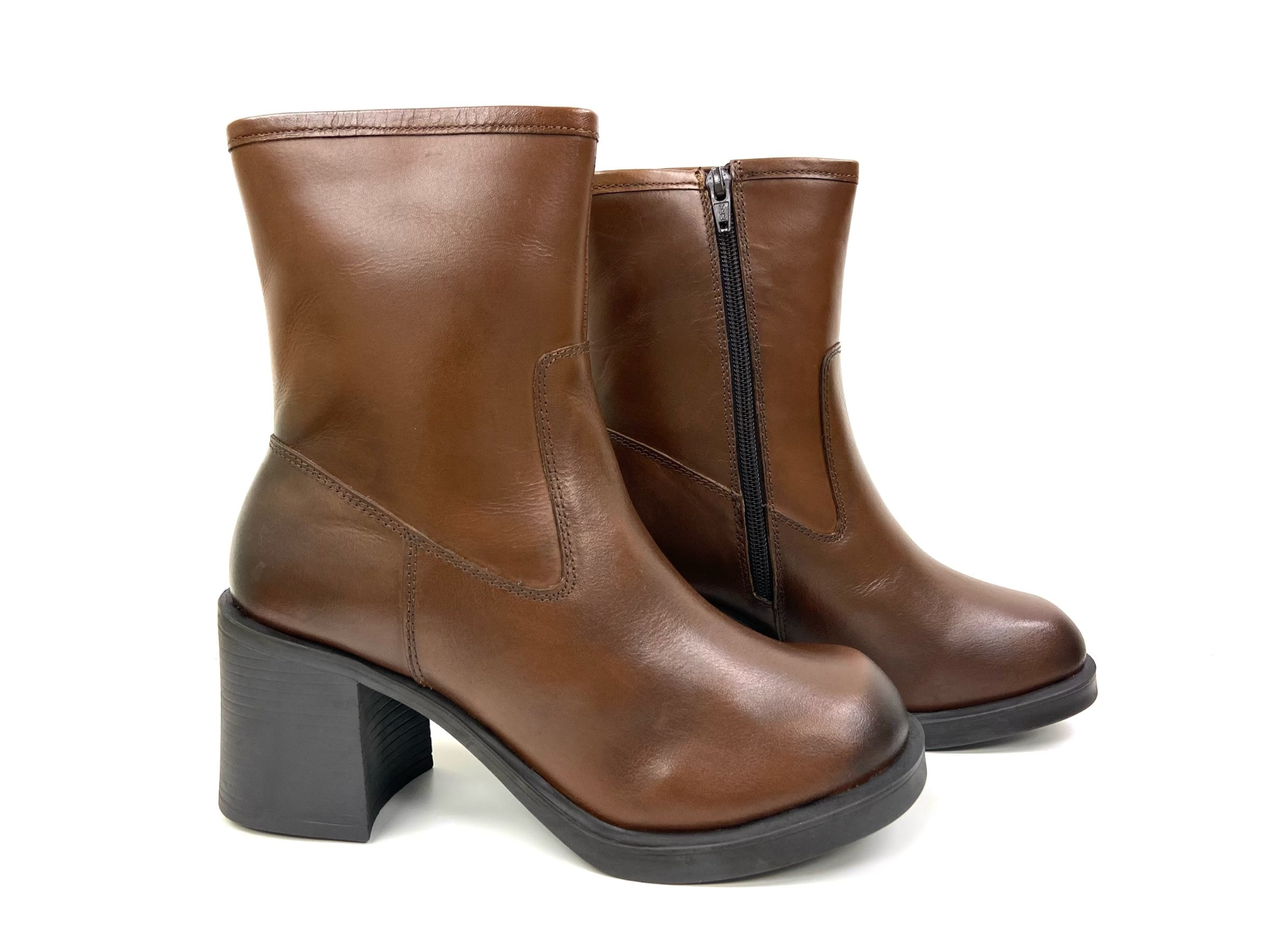 Lyla Cognac Square Block Heel Boots – Women’s Stylish Comfort.