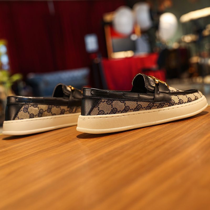 Men's Breathable Slip-On Canvas Loafers.