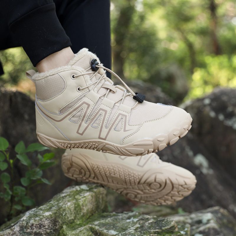 Men's Waterproof Winter Hiking Boots with Fur Lining.