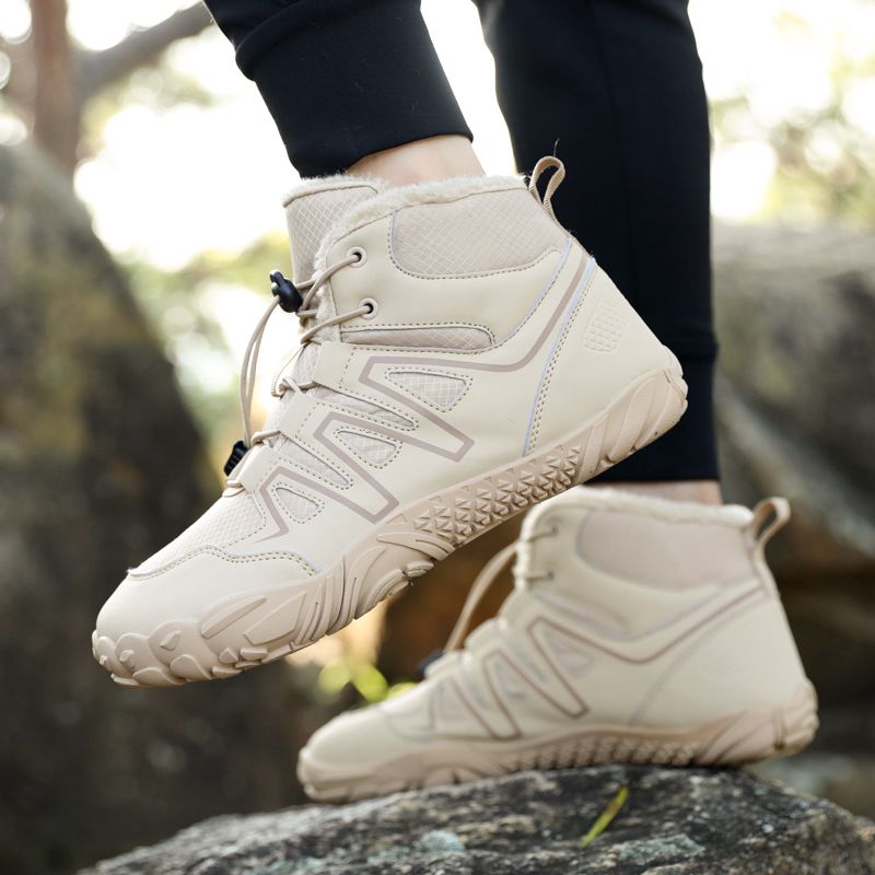 Men's Waterproof Winter Hiking Boots with Fur Lining.