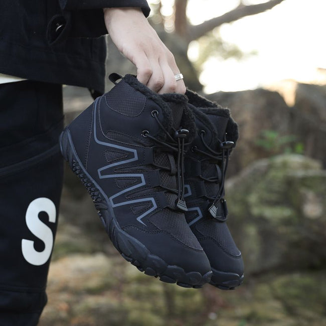 Men's Waterproof Winter Hiking Boots with Fur Lining.