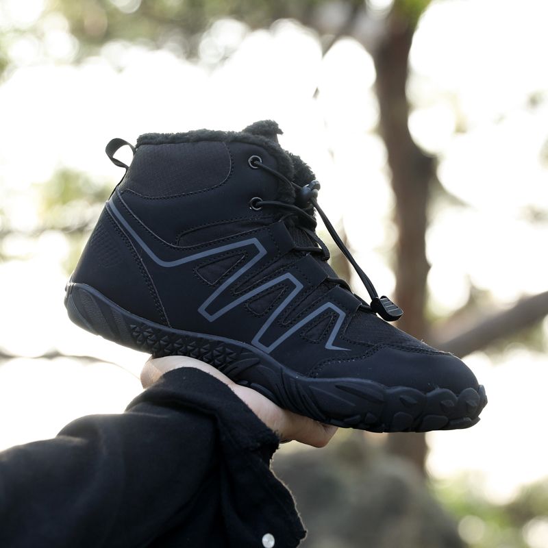 Men's Waterproof Winter Hiking Boots with Fur Lining.