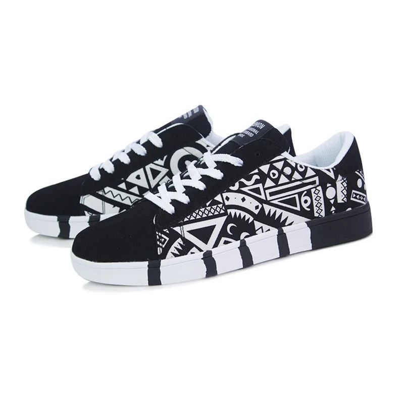 Men's Breathable Canvas Summer Sneakers.