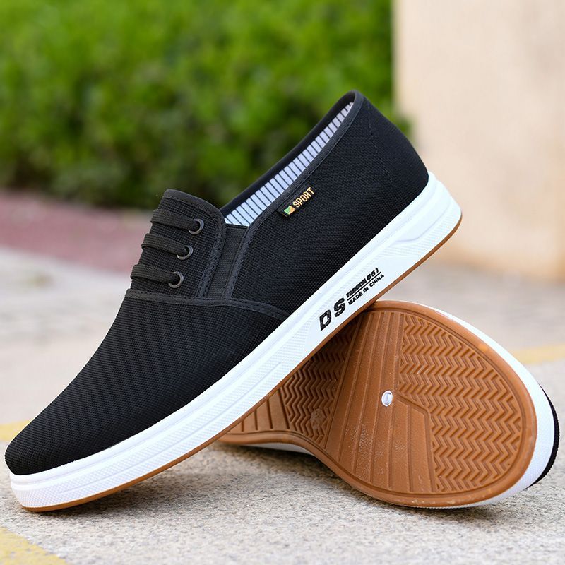 Man Sports Shoes Sneakers Mesh Versatile Slip Resistant Footgear.