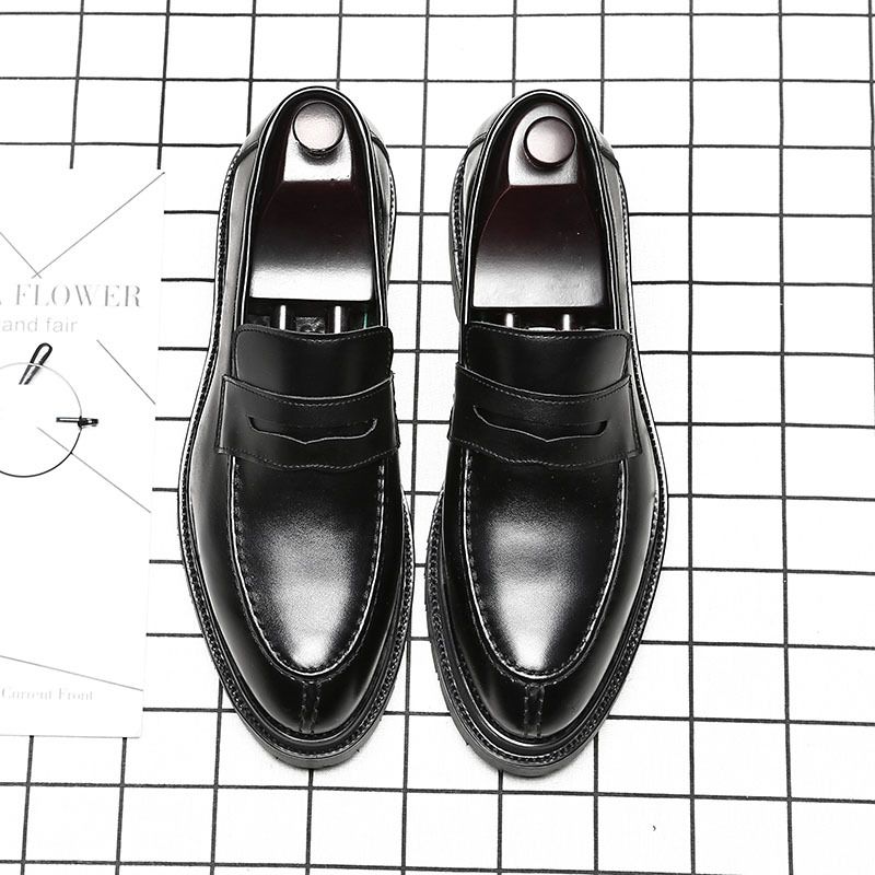 Men's Breathable Leather Loafers - Style & Comfort.