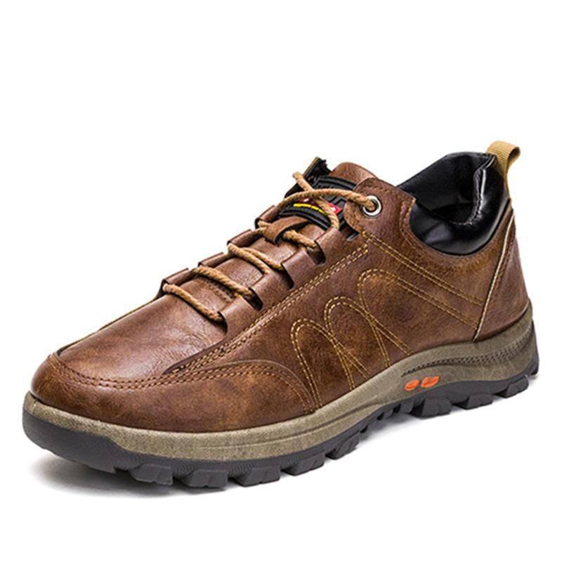 Men's Premium Leather Mountaineering Shoes.