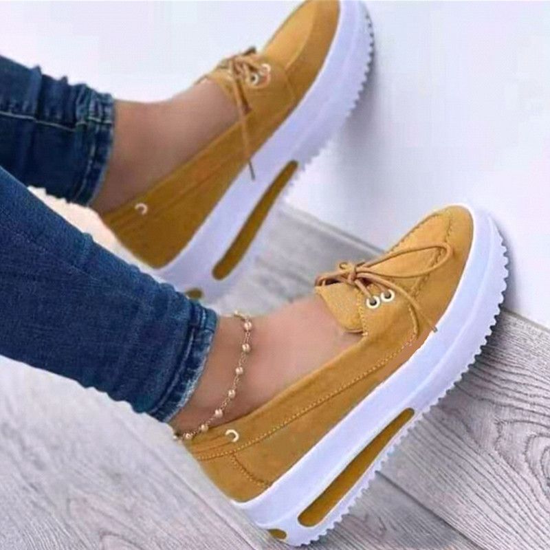 Plus-Size Lace-Up Casual Comfort Shoes.