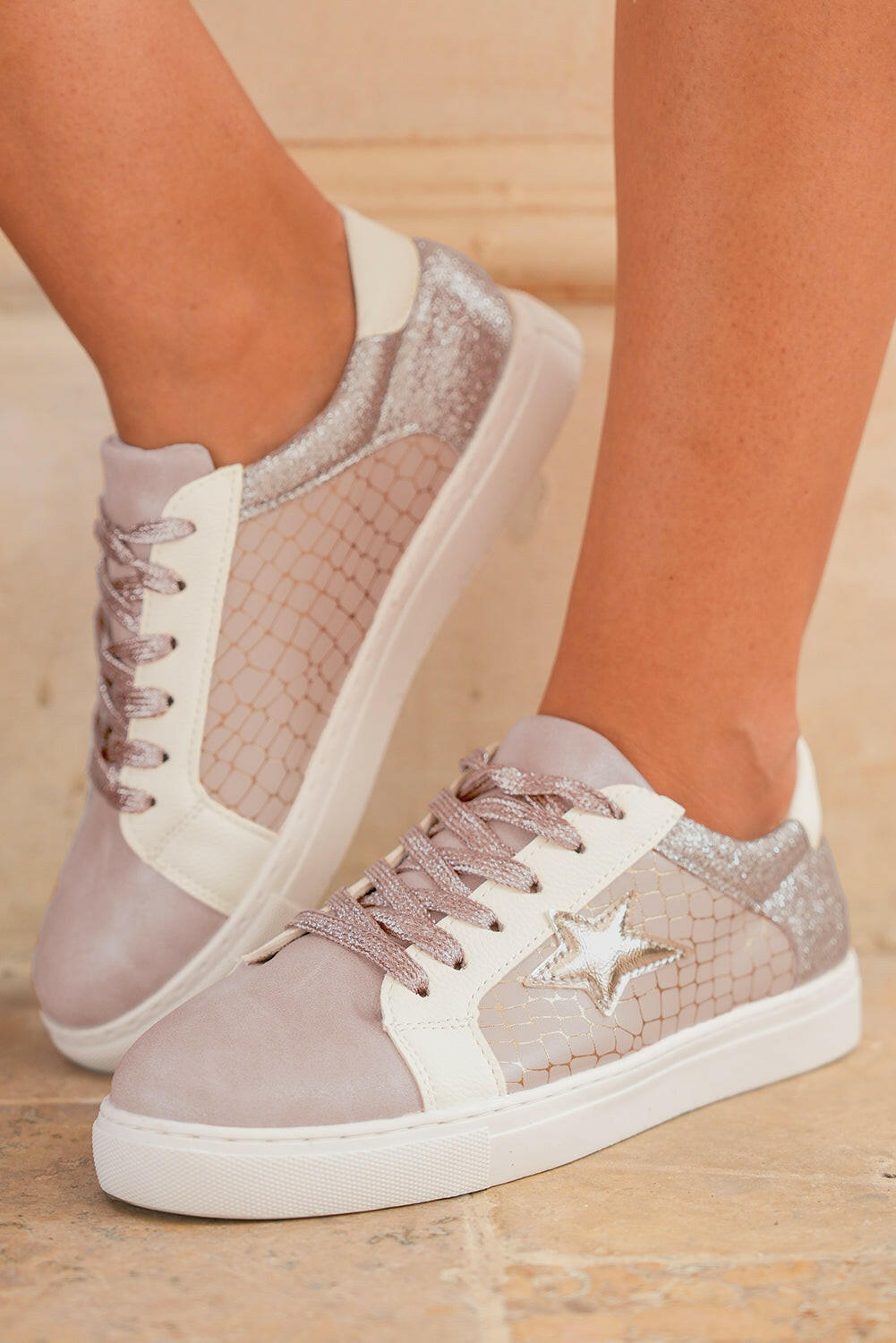 ✨ Gold Glitter Star Patchwork PU Leather Lace-Up Sneakers – Sparkle with Every Step ✨.
