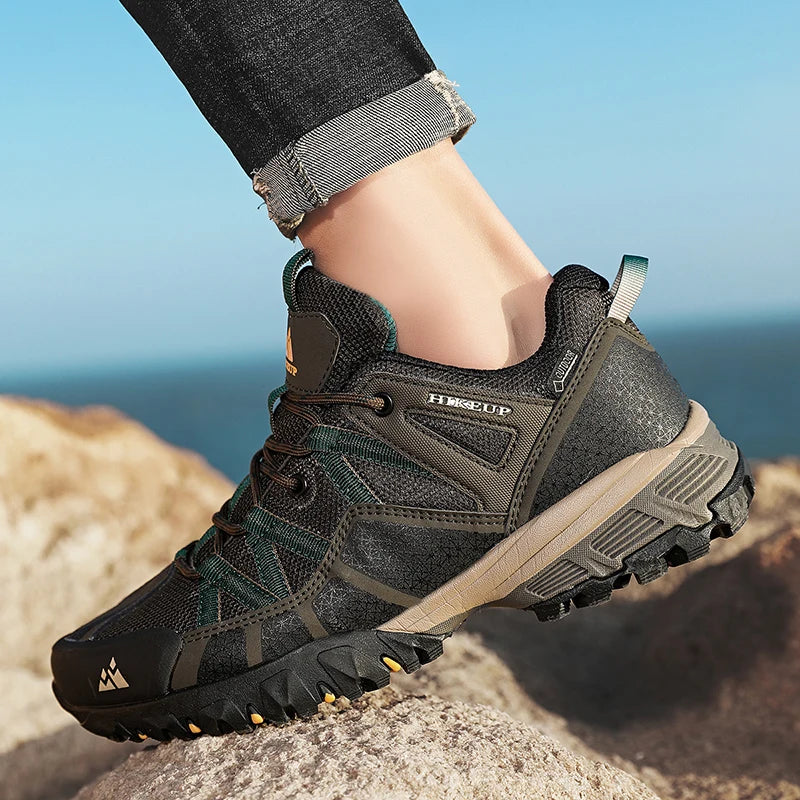 Breathable Men's Hiking Sneakers - Comfort & Grip.