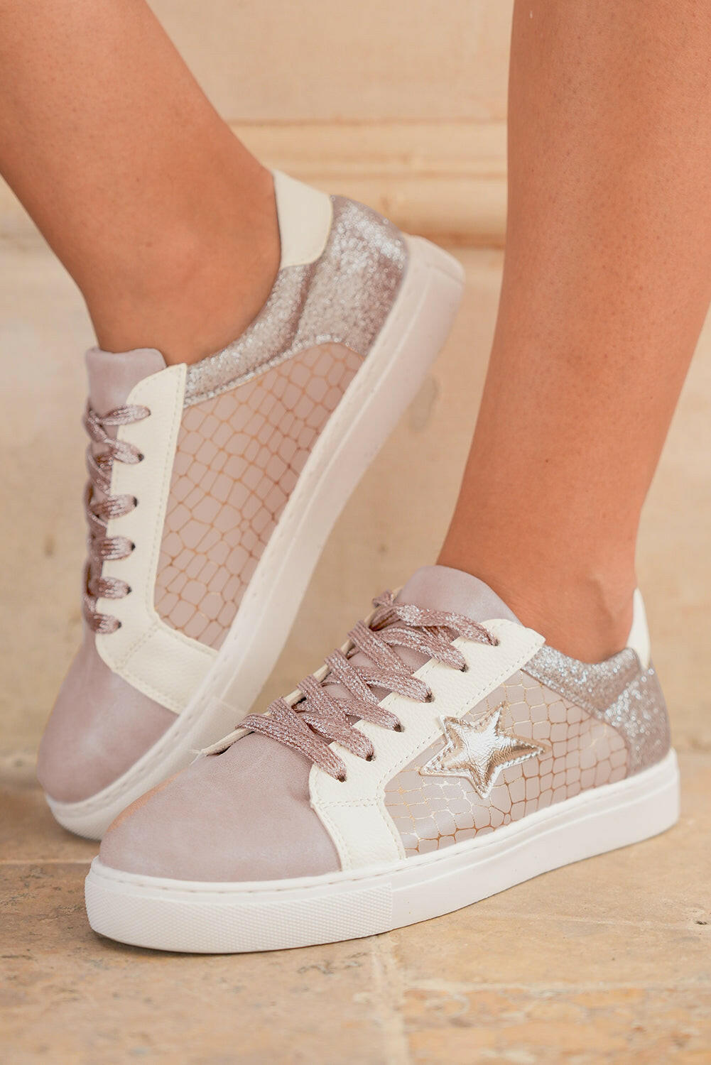 ✨ Gold Glitter Star Patchwork PU Leather Lace-Up Sneakers – Sparkle with Every Step ✨.